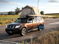 Bild des Angebotes Nissan Navara Double Cab PLATINUM EVO 4X4 | OVERLANDER-CAMPER | TÜV-Service neu | LKW-Zulassung