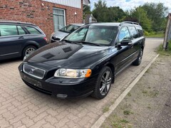 Bild des Angebotes Volvo V70 2,5 T Kombi 210PS Auto*Leder*Guter Zustand