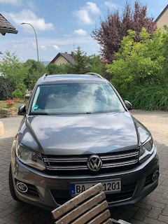 Bild des Angebotes VW Tiguan 2.0 TDI SCR BlueMotion Technology Exclusive