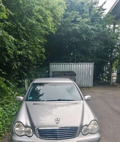 Bild des Angebotes Mercedes-Benz C 200 Kompressor Classic W203