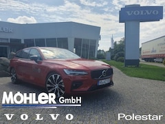 Bild des Angebotes Volvo V60 B4 D Plus Dark BLIS, ACC, Pano, 360° Kamera