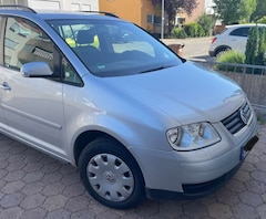 Bild des Angebotes VW Touran Touran 1.6 FSI Automatik Trendline