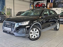 Audi Q2 30 TFSI LED SHZ ALU KEYLESS GO NAVI MFL PDC