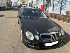 Bild des Angebotes Mercedes-Benz E 320 T CDI 7G-TRONIC Avantgarde DPF