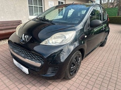 Bild des Angebotes Peugeot 107 Petit Filou*SERVO*RADIO*WENIG KM*