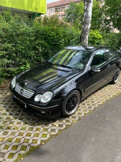 Bild des Angebotes Mercedes-Benz C 230 Sportcoupe 7-G-TRONIC Sport Edition +