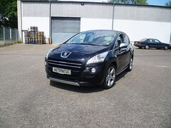 Bild des Angebotes Peugeot 3008 Hybrid4 Diesel Automatik Leder Panorama Navigation