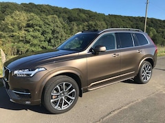 Bild des Angebotes Volvo XC90 XC90 D5 AWD Geartr. Momentum / 7 Stz / AHK / PGD / VOLVO-ATM total 199.400 km