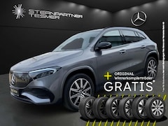 Bild des Angebotes Mercedes-Benz EQA 300 4M +AMG+Night+MBUX+PANO+KAMERA+HuD+360°