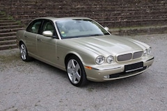 Bild des Angebotes Jaguar XJR Top gepflegter XJR mit 2 Jahre Garantie