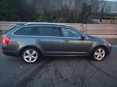 Bild des Angebotes Skoda Octavia Combi 1.6 TDI GreenLine