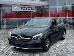 Bild des Angebotes Mercedes-Benz A 180 d CDI BlueEfficiency Urban Matrix AUT LED