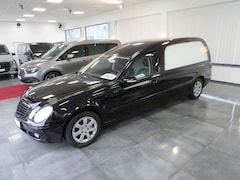 Bild des Angebotes Mercedes-Benz E 280 Kuhlmann Cars Bestattungswagen / Leichenwagen