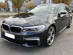 Bild des Angebotes BMW M550 M550d xDrive Stdhzg,Harm Kard,AHK,Keyless,Pano