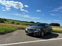 Bild des Angebotes Mercedes-Benz C 300 Mercedes-Benz E300 AMG Pack 2010 7G