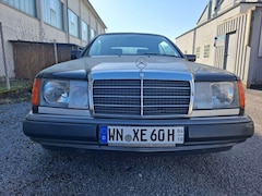 Mercedes-Benz CE 300 -24V-124 Cabrio*Klima*Leder*Oldtimer*