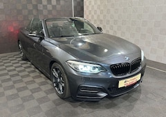 Bild des Angebotes BMW 240 Cabrio*ALCANTARA*LED-H&K-ACC-MEMO-R.KAM-18