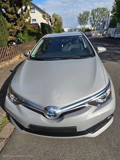 Bild des Angebotes Toyota Auris Auris 1.8 VVT-i Hybrid Automatik Style Selection