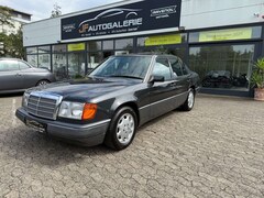 Bild des Angebotes Mercedes-Benz E 230 Automatik"Schiebedach"AHK"Oldtimer"-H