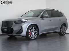 Bild des Angebotes BMW iX1 20 eDrive M Sport Pro INDIVIDUAL/FROZEN