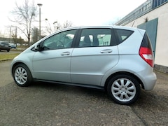 Bild des Angebotes Mercedes-Benz A 160 MoPf 1,5i 95 BlueEFFICIENCY 5tür Klima S/S Eu5