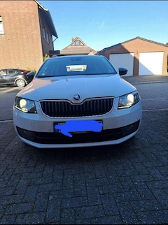 Bild des Angebotes Skoda Octavia Combi 2.0 TDI DPF DSG Best of