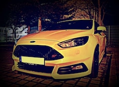 Bild des Angebotes Ford Focus ST | 12/2023 Zahnriemen/Wasserpumpe gewechselt