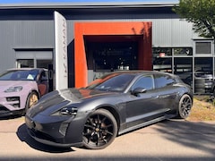 Bild des Angebotes Porsche Taycan GTS Sport Tur. #BURMESTER! HINTERACHS!