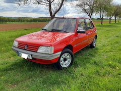 Peugeot 205 Collection