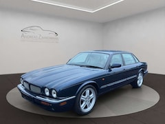 Bild des Angebotes Jaguar XJR 4.0 BLUE/IVORY EIN TRAUM!