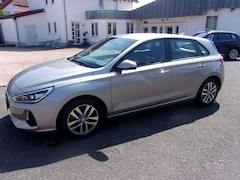 Bild des Angebotes Hyundai i30 Style Klimaaut Kamera SHZ