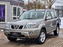 Bild des Angebotes Nissan X-Trail 2.5 4x4 Automatik Leder Klimaautomatik