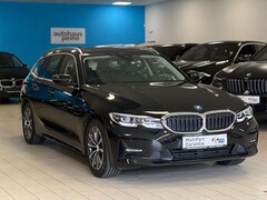Bild des Angebotes BMW 320 d/LCPProf/LED/SportStz/Panorama/P+DrivAs/17Zo