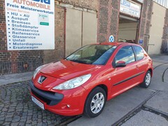 Bild des Angebotes Peugeot 206 TÜV NEU/ wenig KM/ Allwetterreifen/ Scheckheft