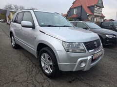 Bild des Angebotes Suzuki Grand Vitara 2.0 KeyleS 4X4 Anhänger 02-27