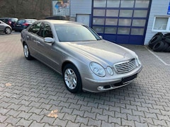 Bild des Angebotes Mercedes-Benz E 220 CDI Automatik