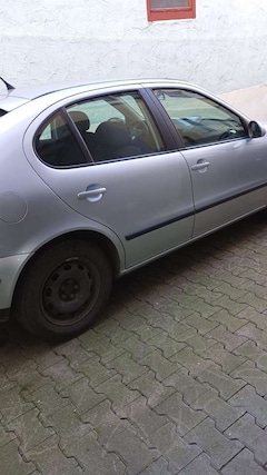 SEAT Leon Leon 1.6 16V Genio