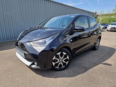 Bild des Angebotes Toyota Aygo 5-Türer x-play club/Allwetterreifen