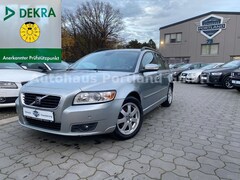 Bild des Angebotes Volvo V50 2.0 D Momentum/S-Heft/Leder/Tempo/Multi