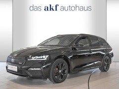 Bild des Angebotes Skoda Octavia Combi 2.0 TDI DSG RS-Navi*AHK*Kamera*ACC*Head-up*R