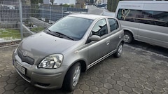 Bild des Angebotes Toyota Yaris Verso 1.3 Sol