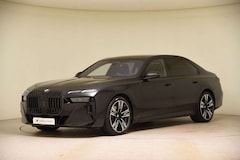 Bild des Angebotes BMW 740 d xDrive M Sport Pro StandHzg HUD 360° Alarm