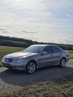 Bild des Angebotes Mercedes-Benz E 320 E 320 CDI 4Matic Automatik Avantgarde DPF