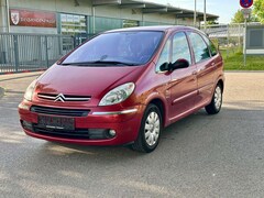 Bild des Angebotes Citroen Xsara Picasso 1.6 16V Exclusive
