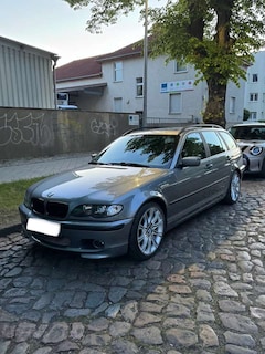 Bild des Angebotes BMW 320 i touring