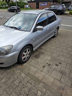 Mitsubishi Lancer 1.6 Comfort