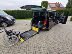 Bild des Angebotes VW T5 Transporter T5 Behindertengerecht 2.0 TDI,*Aut./Rollilift*AC