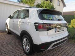 Bild des Angebotes VW T-Cross T-Cross 1.0 TSI OPF DSG Life Navi "Discover Pro"