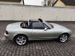 Mazda MX-5 1.6i 16V Impuls