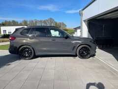Bild des Angebotes BMW X5 M X5 M50i